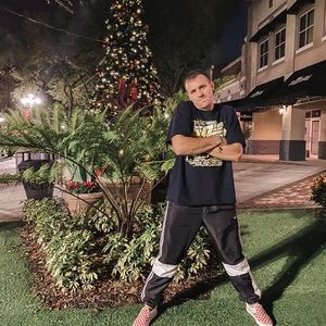 Meet your Posher, Cody